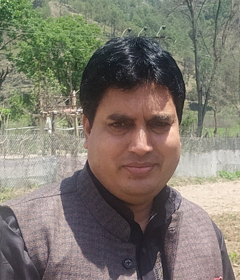 team-image